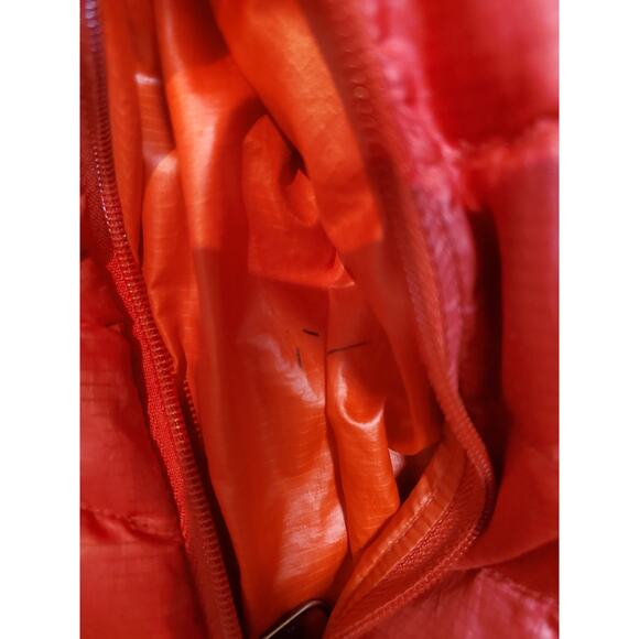 Mountain HardWear Mens Down Jacket Size S/P Packable Travel Gorpcore Bikecore - Picture 11 of 11